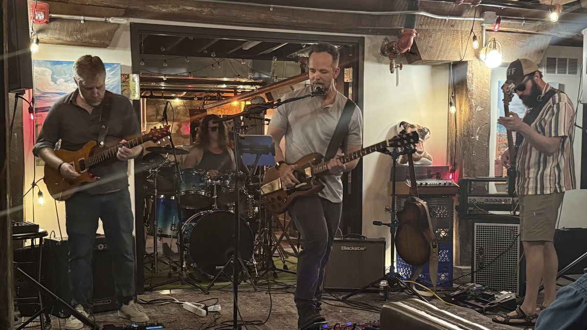 Street Spirit playing live at Rhythm and Vinyl in Harrisonburg, Virginia